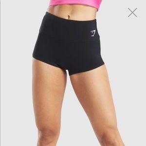 TRAINING SHORT LENGTH SHORTS